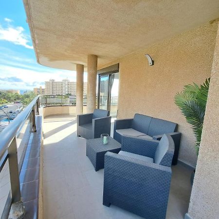 Newly Reformed 2 Bedroom Apartment In The Center Of Los Cristianos Los Cristianos  Eksteriør bilde