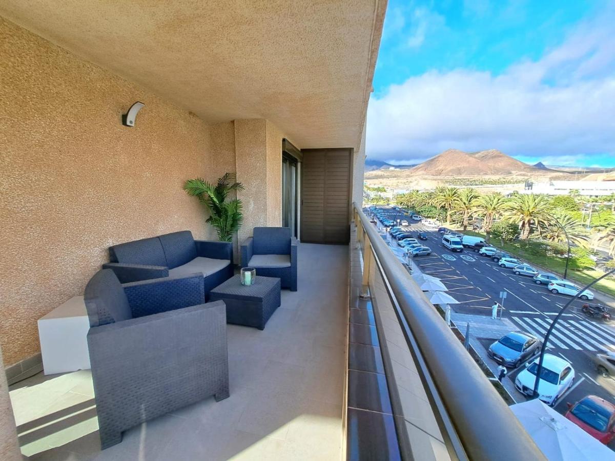 Newly Reformed 2 Bedroom Apartment In The Center Of Los Cristianos Los Cristianos  Eksteriør bilde