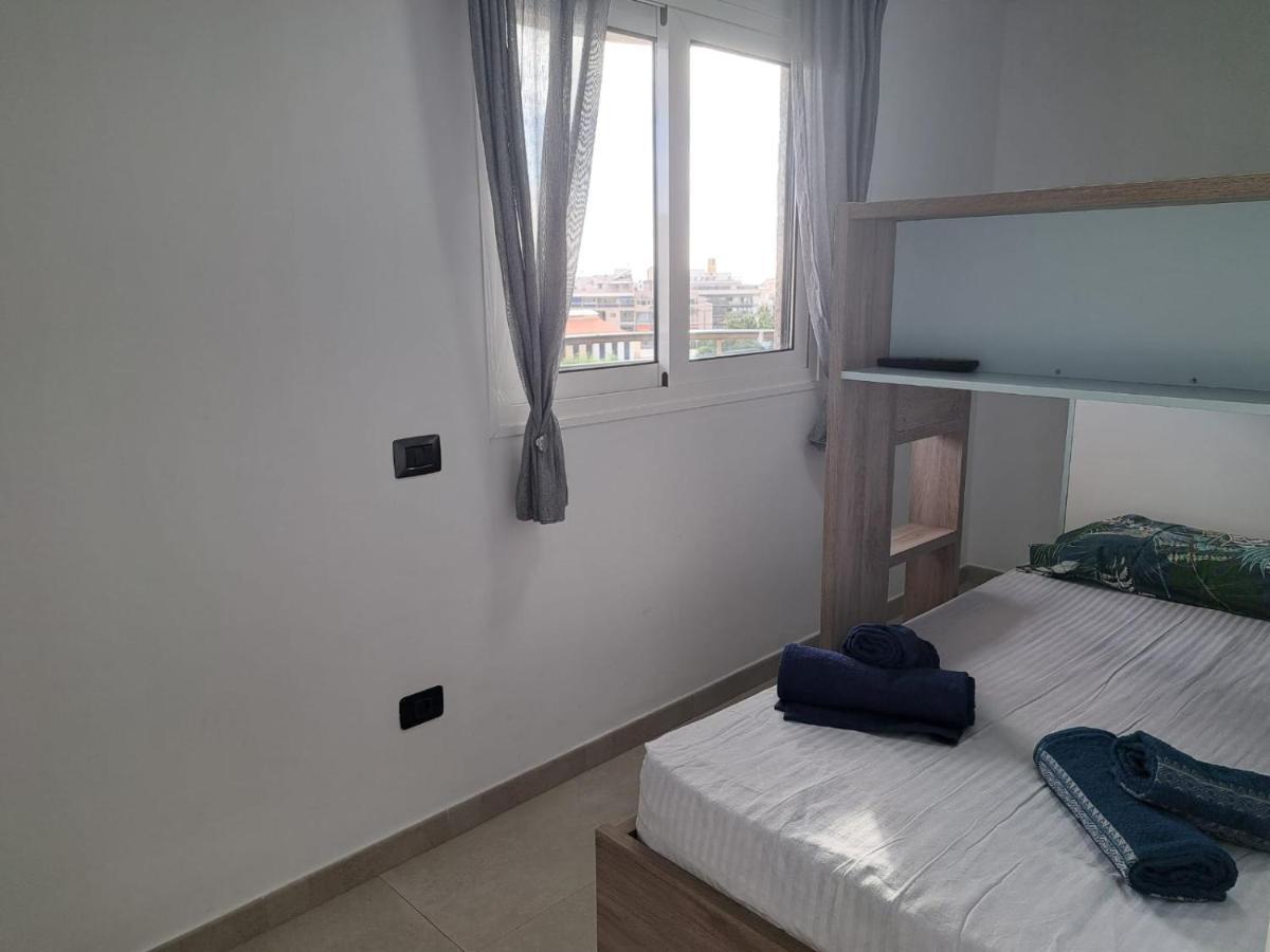 Newly Reformed 2 Bedroom Apartment In The Center Of Los Cristianos Los Cristianos  Eksteriør bilde